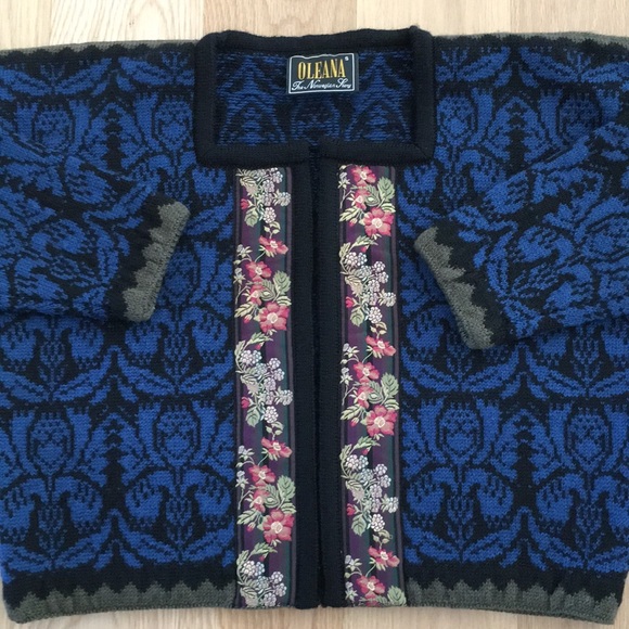 Oleana cropped wool open front sweater - Picture 4 of 7